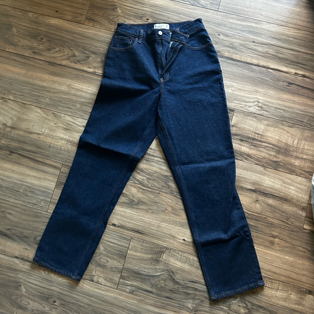 NEW Abercrombie and Fitch Curve Love Jeans